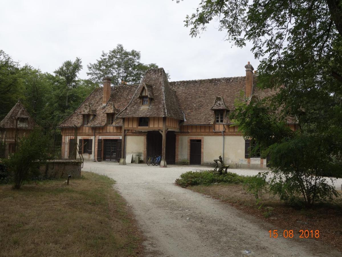 Les Gites Du Mont Suzey Yvoy-le-Marron Buitenkant foto